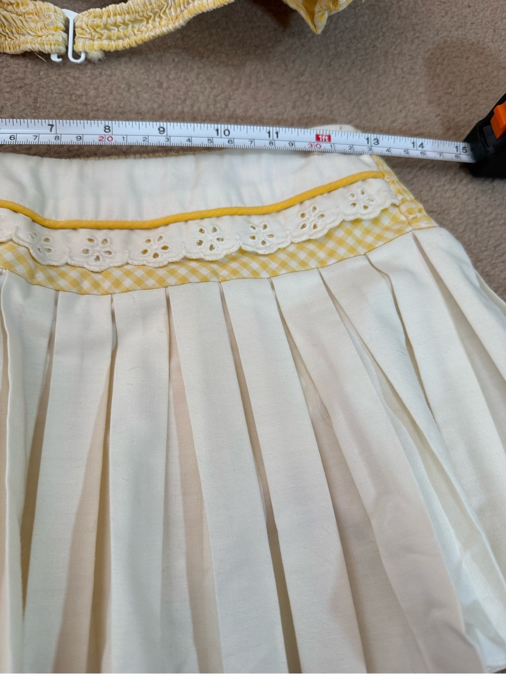 Vintage 1950’s yellow gingham Skirted two piece swimsuit Pinup girl Small - Picture 10 of 17
